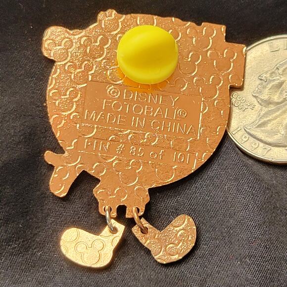 WDW Countdown to the Millennium Pinocchio Dangle Legs #85 of 101 - Picture 5 of 5